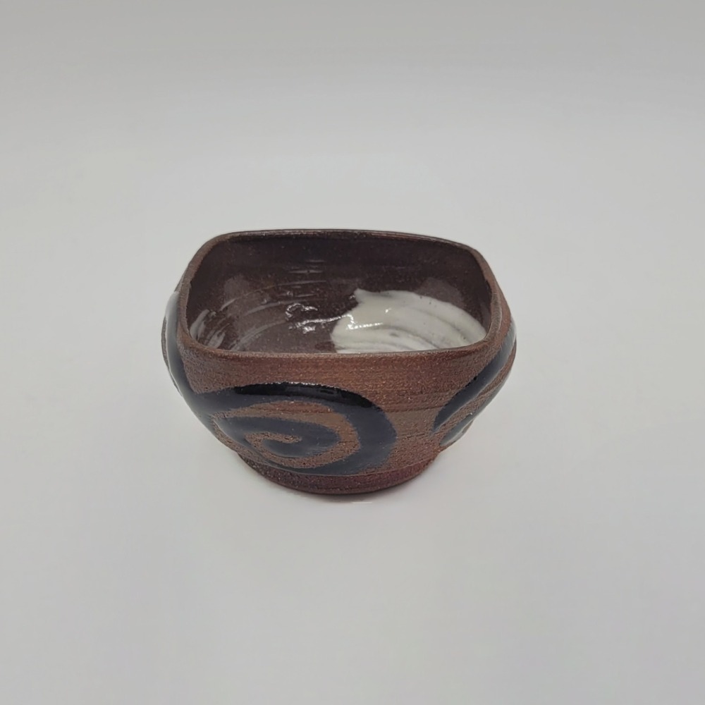 Kyoto Kiyomizu-yaki Japanese Studio Pottery Tea Bowl Brown Black Swirl Chawan